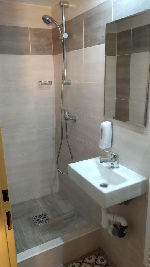 Minidomecek Apartment Znojmo Bagian luar foto